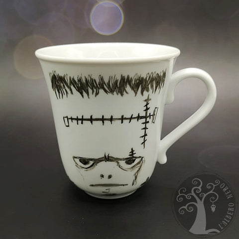Tazza da tisana o caffè dipinta a mano - Frankenstein chibi