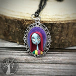 Collana Sally di Nightmare Before Christmas ( ciondolo piccolo), fanart realizzata a mano in paste polimeriche