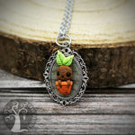 Collana baby mandragola, ispirata al mondo magico di Harry Potter, fanart realizzata a mano in paste polimeriche